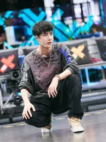 我是星二代（王一博同人）