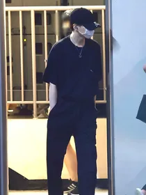 BTS：欲色牢笼