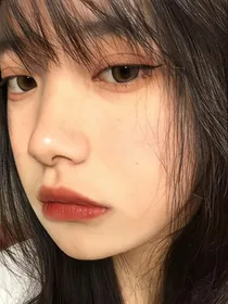 江小姐的故事有点多
