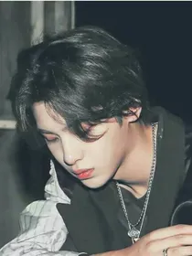 黄明昊：犯罪嫌疑人