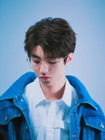 TFBOYS—之作死的王源不想写作业
