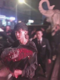 秦霄贤：重生之爱恋