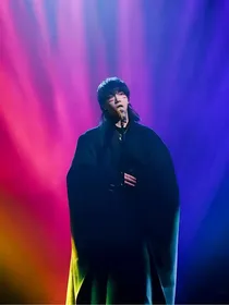 华晨宇：圣格比亚