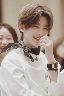 黄明昊：天使挚爱