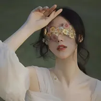 怪癖天蝎少女
