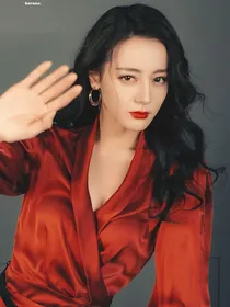 全明星：努力在这个物欲横流的世界装大佬