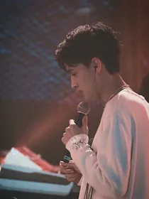 秦霄贤的甜蜜生活