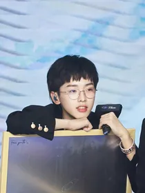 小杨同学的初次心动