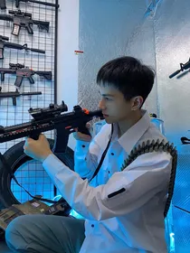 特种兵学校（聊天群）