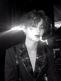 黄明昊：肆爷爱上我