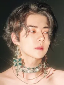 EXO，快穿之美男求放过