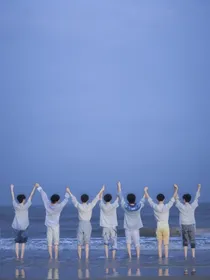 TNTandTFBOYS：师姐，你别逃！！！