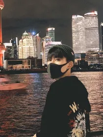 余沐阳：等