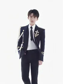 易烊千玺：人民与你是天下——d828