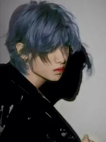 黄明昊：她