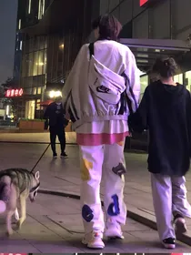 你脸又红了……