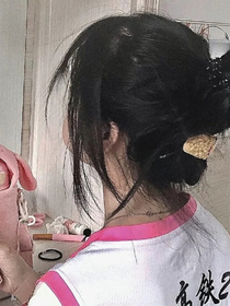 校霸，我爱而不得……