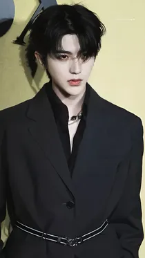 蔡徐坤：恶魔校草太骄傲
