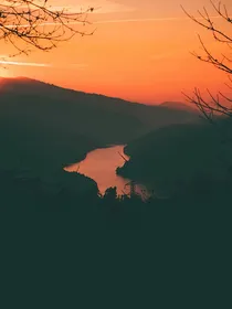 梦归里
