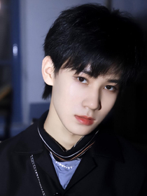 张真源：光年男神不好追