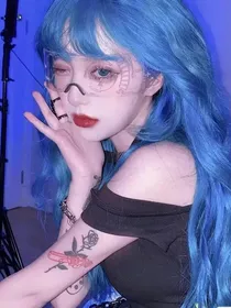 我网恋！对象竟然还是班主任！！！