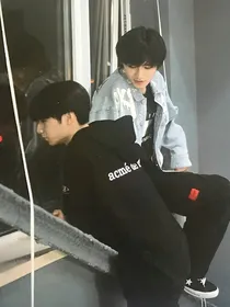 浪边金色的情书