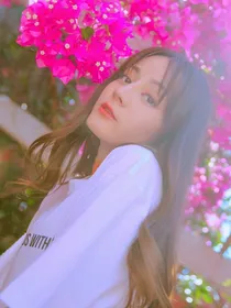 综影视：她沉迷美色