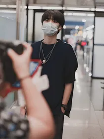 严浩翔：再一次心动