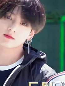 BTS—忙内弟弟是女生