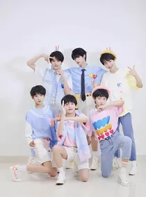 TF家族三代：小助理的反差萌