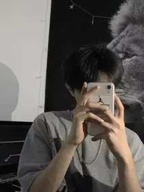 合租的吸血鬼小哥哥