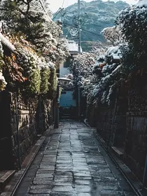 村头小卖店男孩