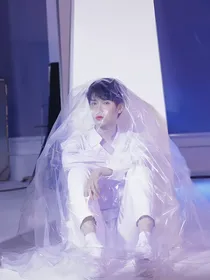 严浩翔：永不坠落的爱