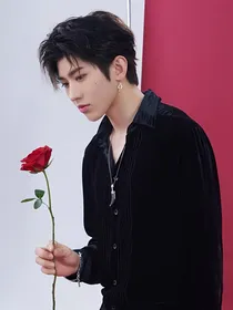 蔡徐坤：我的明星男朋友