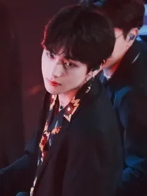 BTS：真的很想谈恋爱