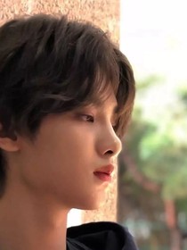 黄明昊：迟来的爱