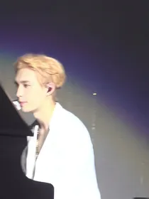 EXO：初秋与你