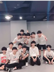 TF家族三代：团欺不愧是团妻