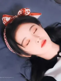TNT：姐姐抱抱我吧