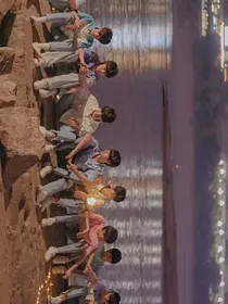 TF家族：被诱拐到时代峰峻