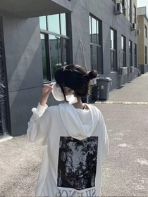 团宠，你马甲又掉了