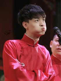 秦宵贤的腰好软