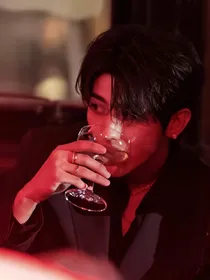 蔡徐坤：我们要好好在一起