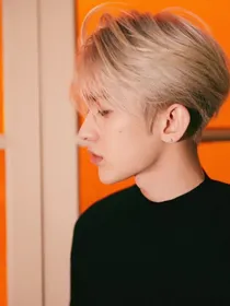 蔡徐坤：专治小流氓