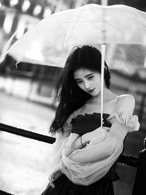 她叫鞠婧祎