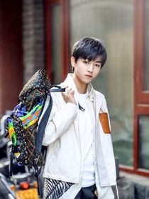 雅晴的三位舅舅-d384