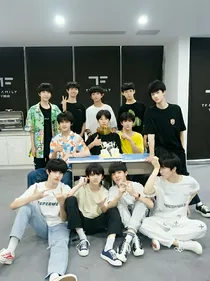 TF家族：可否带我去看玫瑰