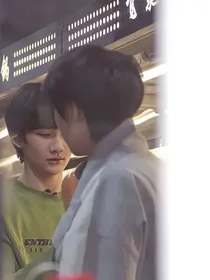 童余同人文：阿余，等我回来给你弹吉他