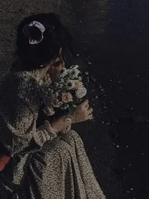遥遥江上月——