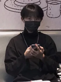 马嘉祺：等晚风吹来你